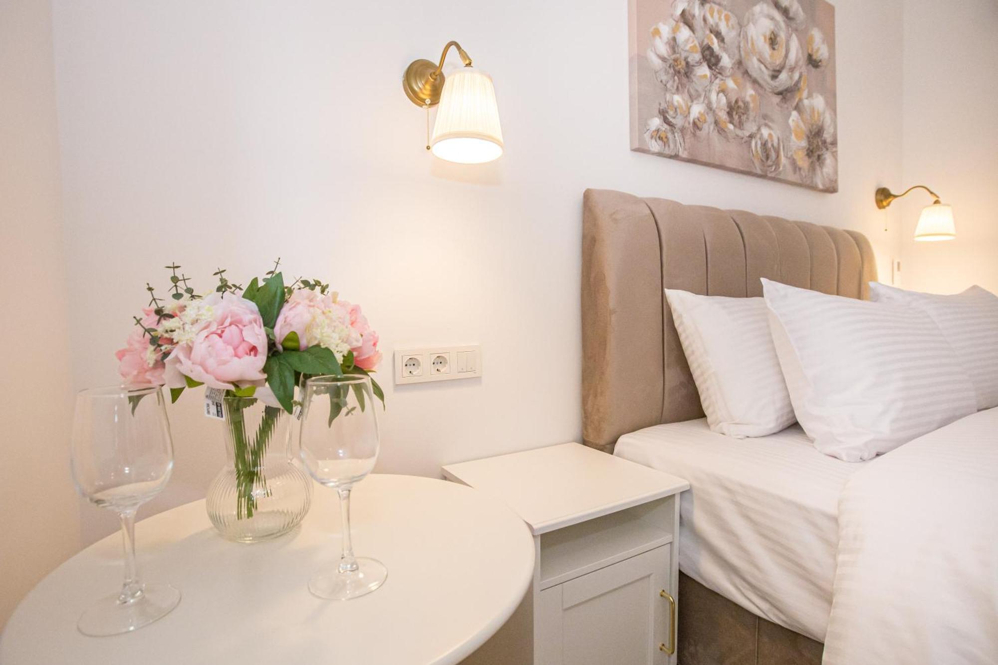Mind Apartment And Rooms Porec Exterior photo