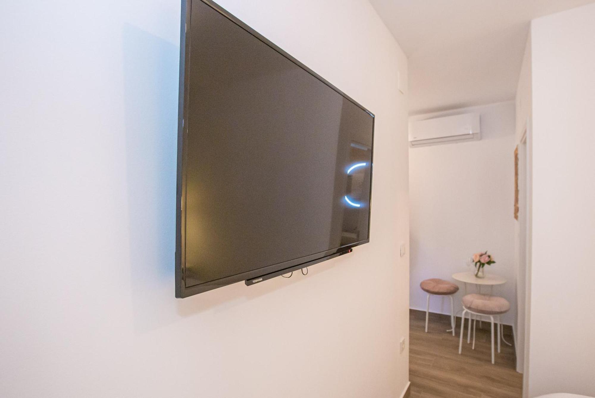 Mind Apartment And Rooms Porec Exterior photo