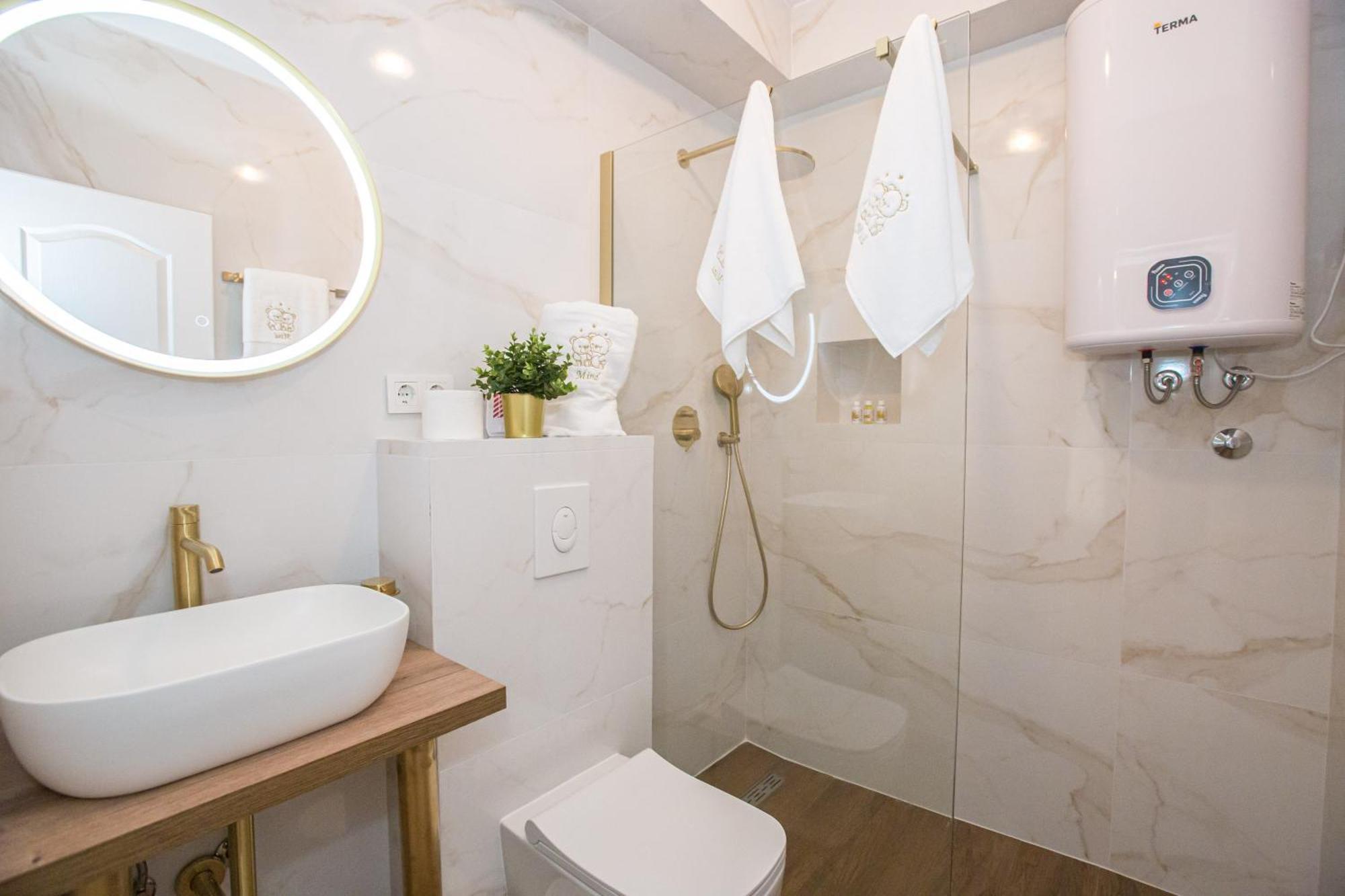 Mind Apartment And Rooms Porec Exterior photo