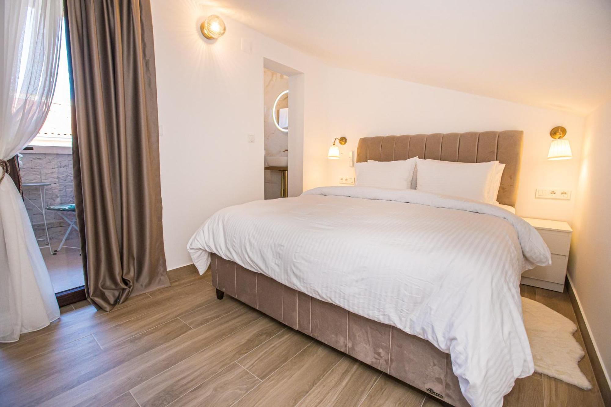 Mind Apartment And Rooms Porec Exterior photo